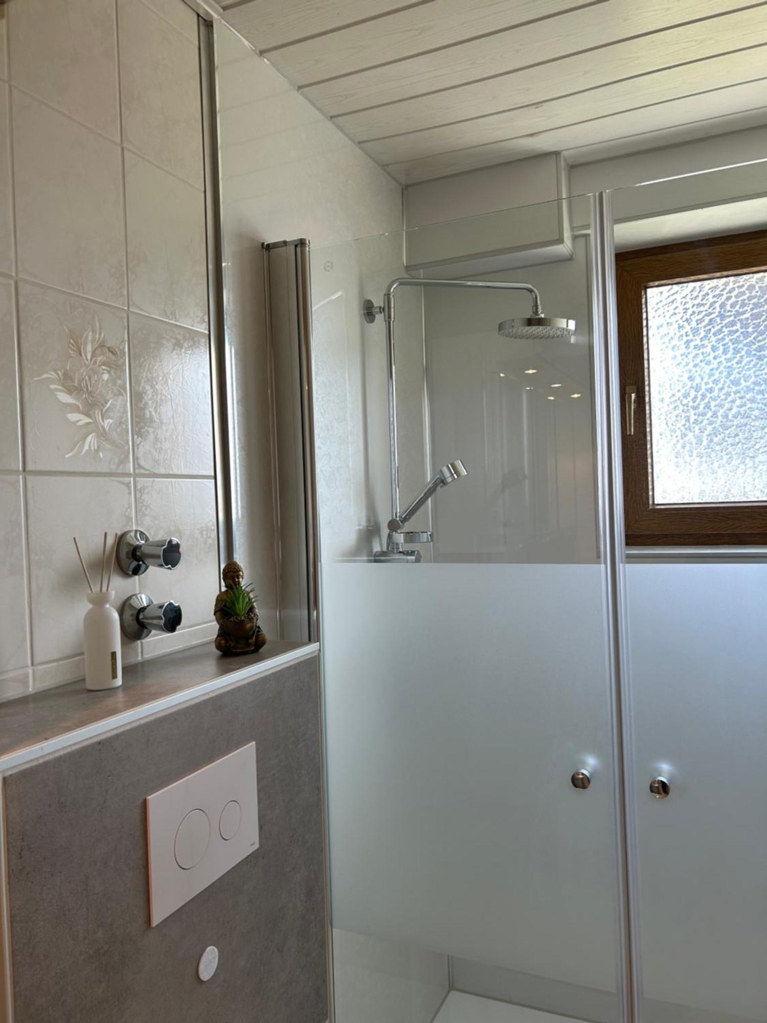 Ferienwohnung Zur Wildkatze Hallenberg Luaran gambar
